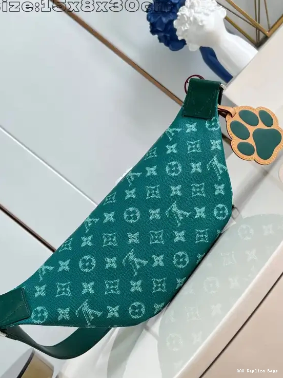 Aaa replica ru Rush Bumbag-30*15*8CM LOUIS VUITTON 0516